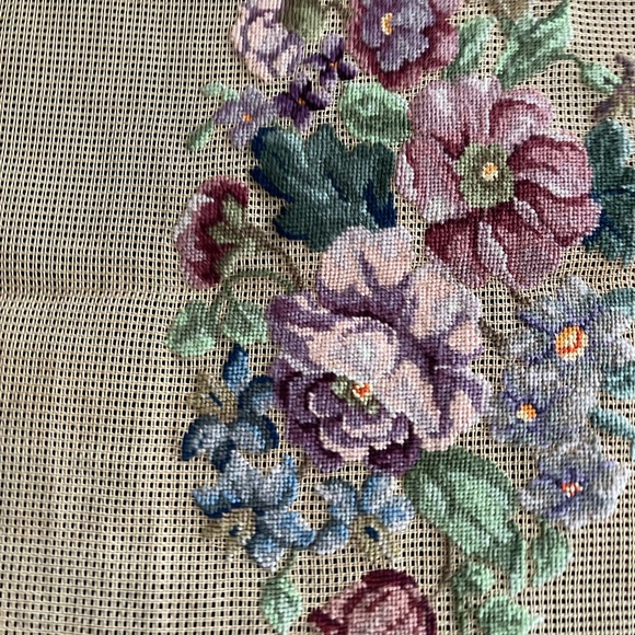 Counted cross-stitch 12” BY 12” BEAUTIFUL FOR PILLOW CASE - Picture 3 of 7